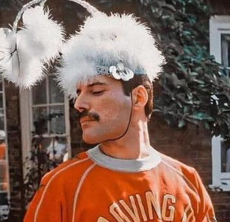 Lost Moments That Illuminate The Past