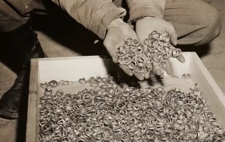 Holocaust Rings