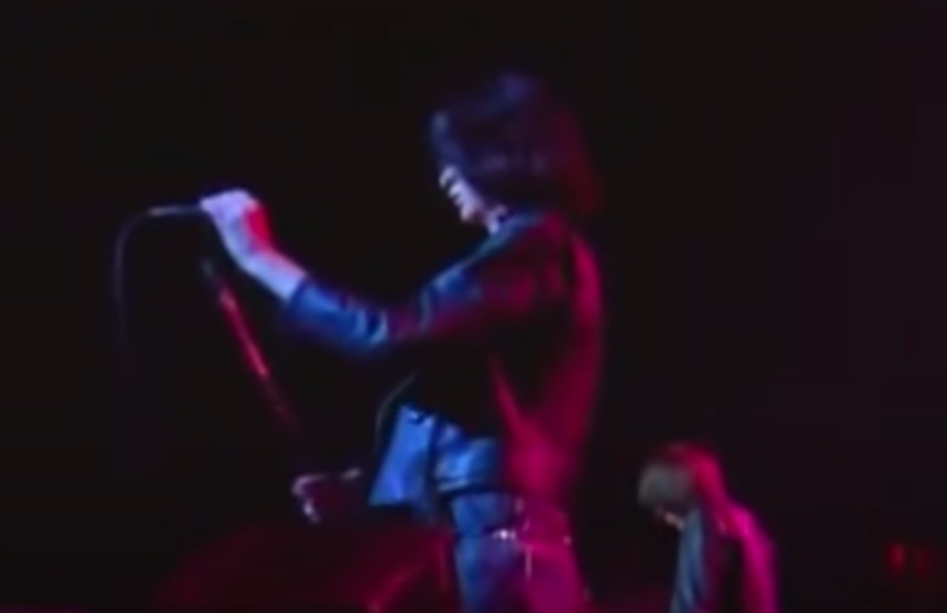 Generation of Misfits