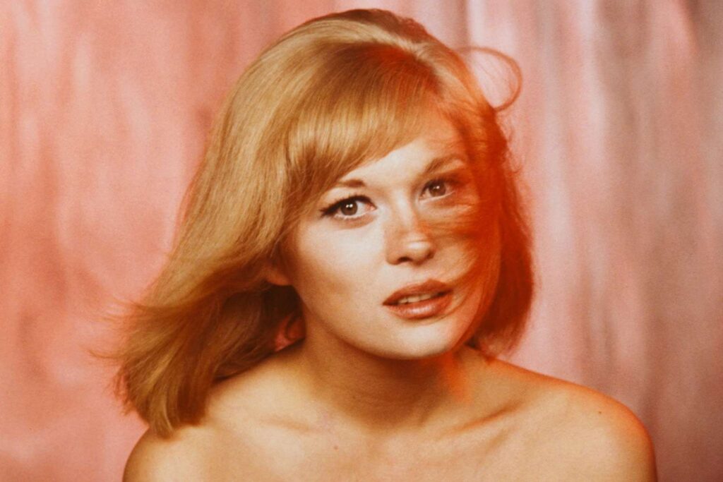 Faye Dunaway