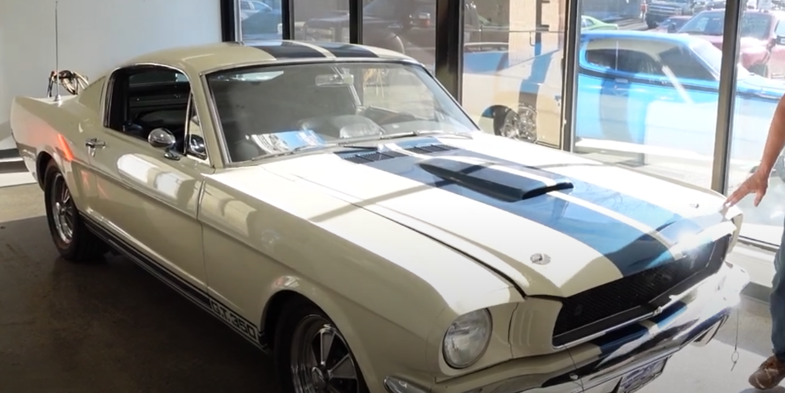 Shelby GT350
