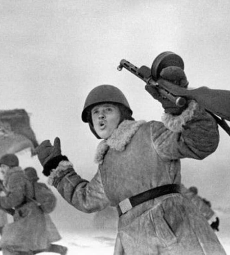 Charge Through History With These Engrossing Images