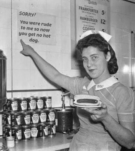 The No-Hot-Dog Diner