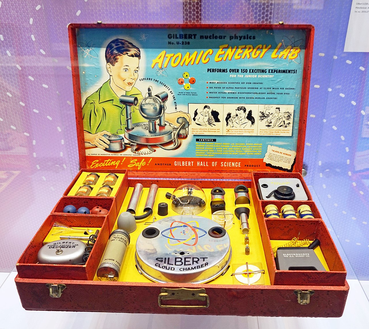 Gilbert U-238 Atomic Energy Lab