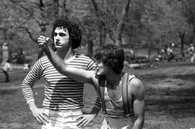  A Young Robin Williams Performing in Central Park